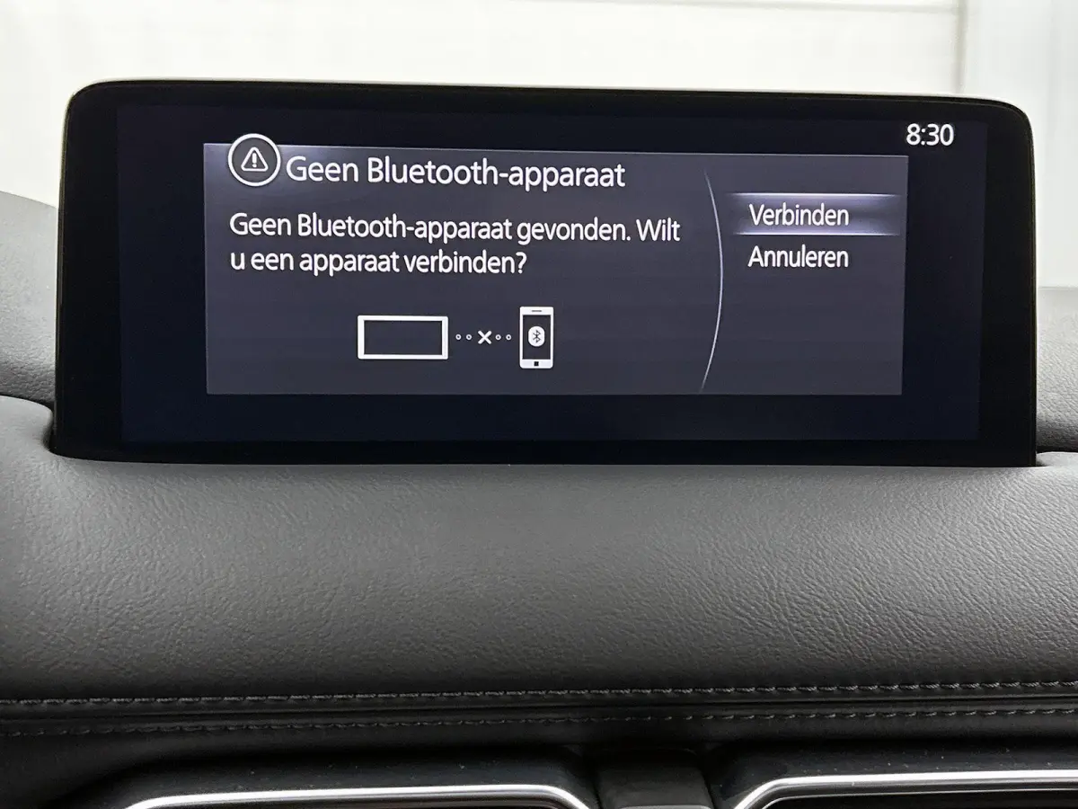 2.5 SkyActiv-G 194 Sportive | Navigatie | Leder | Trekhaak | Camera | Black Pakket | Airco | All-Wheater banden | Panorama dak |