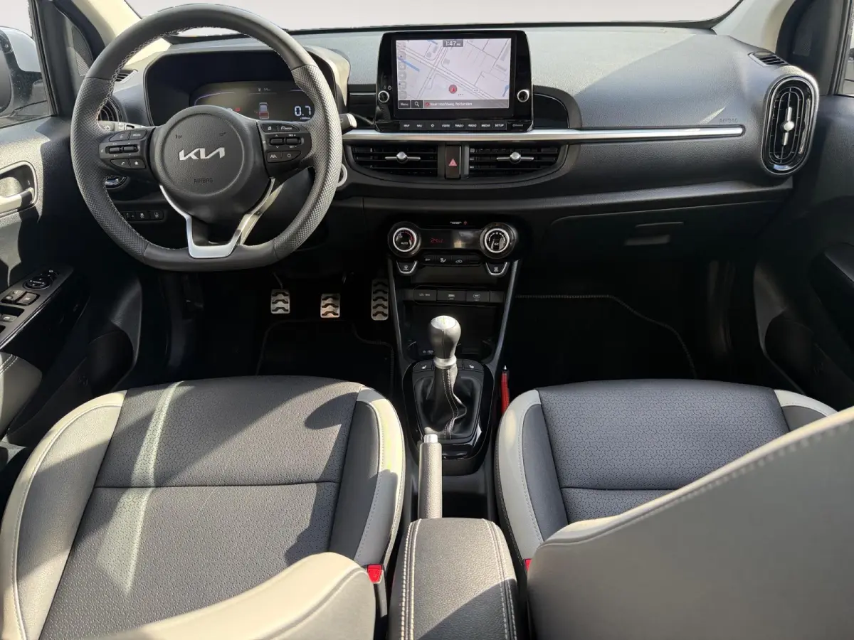 1.0 DPI GT-Line | Cruise Control | Climate Control | Camera | Navigatie | Stoelverwarming | Stuurverwarming | Open Dak |