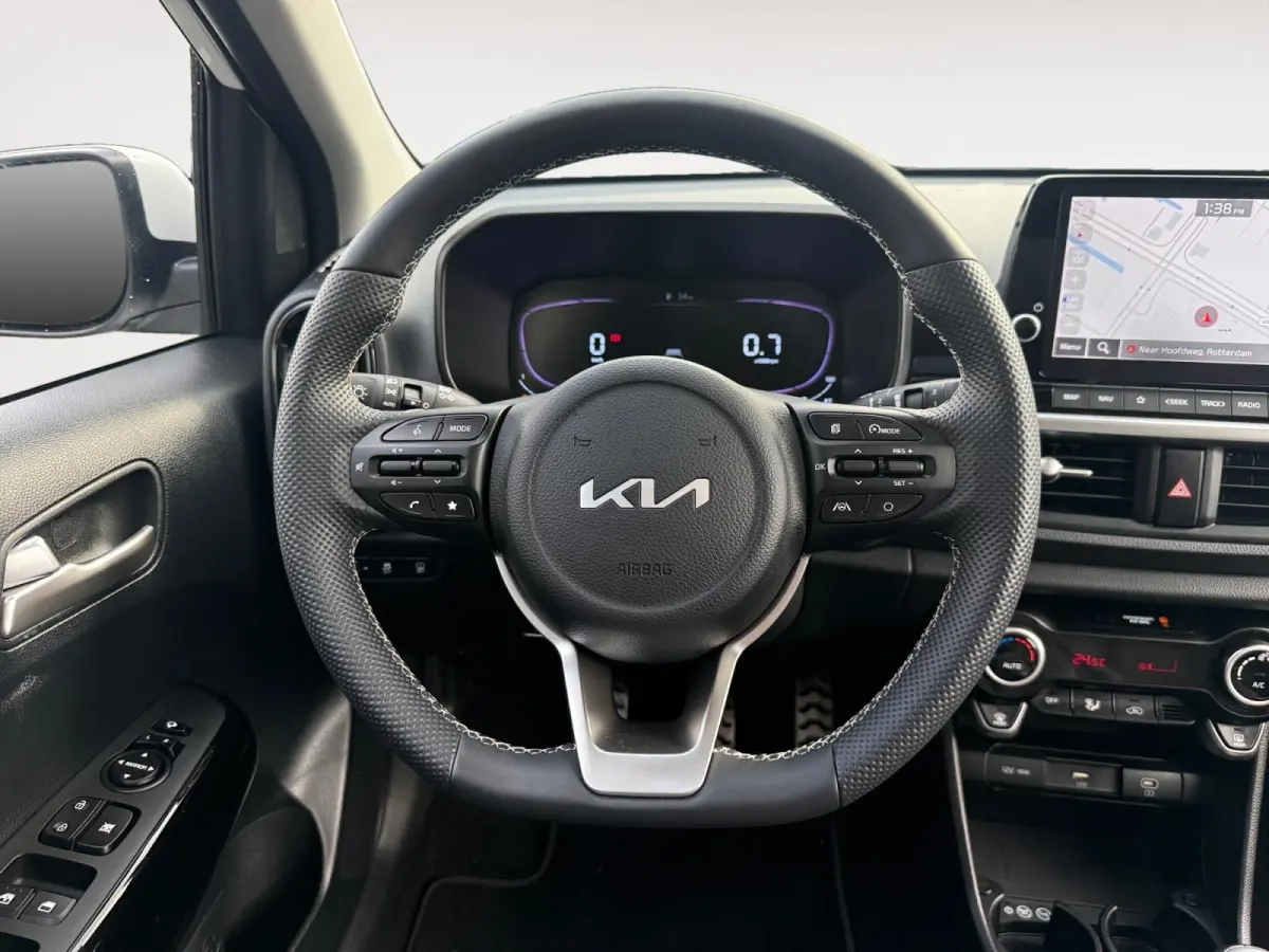 1.0 DPI GT-Line | Cruise Control | Climate Control | Camera | Navigatie | Stoelverwarming | Stuurverwarming | Open Dak |