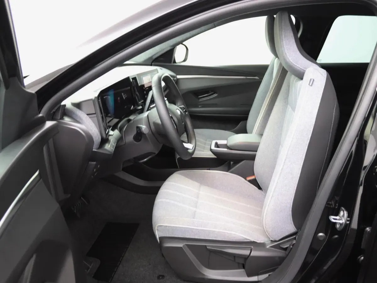 evolution 170 pk comfort range | Apple Carplay/Android Auto | achteruitrijcamera |