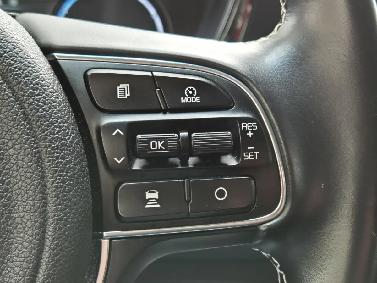 ComfortLine 64 kWh | Trekhaak | Navigatie | PDC + Camera | Climate control | Apple Carplay/Android Auto |