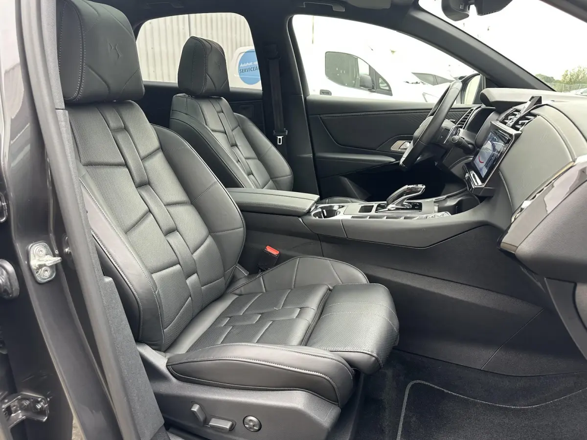 1.6 PHEV 300 4x4 Etoile 301pk | 360° Camera/Nachtzicht/Carplay/Pano/Adapt.Cruise+Stop&Go Systeem/Full Navi