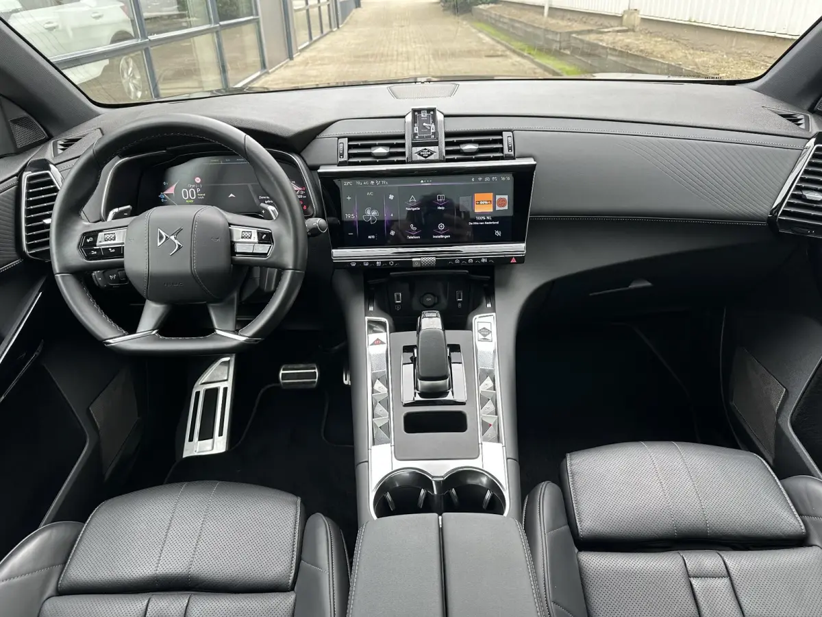 1.6 PHEV 300 4x4 Etoile 301pk | 360° Camera/Nachtzicht/Carplay/Pano/Adapt.Cruise+Stop&Go Systeem/Full Navi