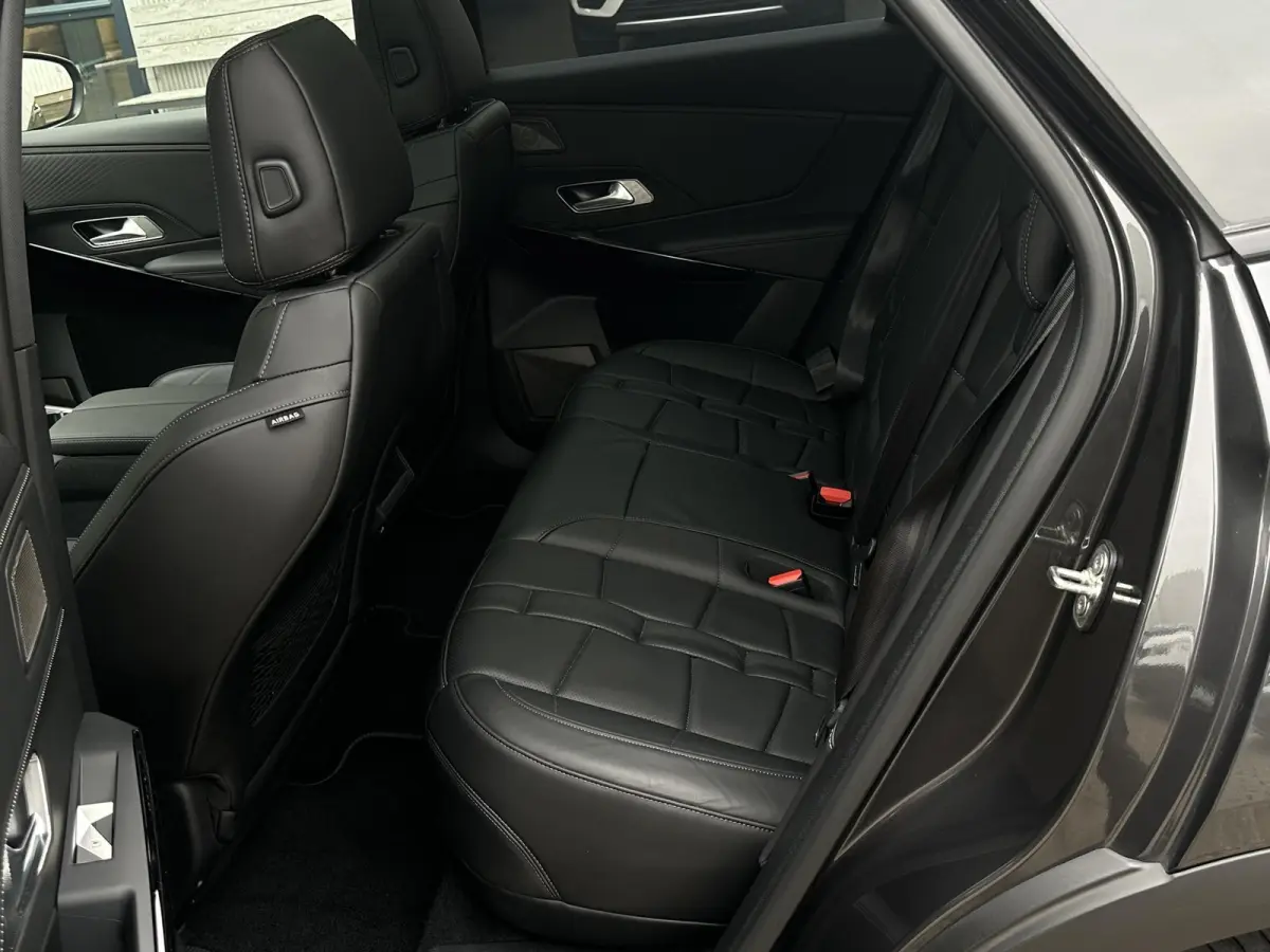 1.6 PHEV 300 4x4 Etoile 301pk | 360° Camera/Nachtzicht/Carplay/Pano/Adapt.Cruise+Stop&Go Systeem/Full Navi