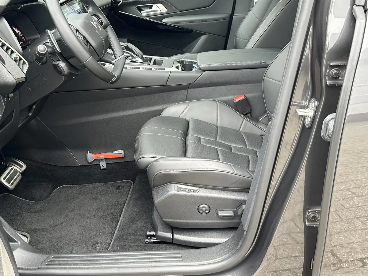 1.6 PHEV 300 4x4 Etoile 301pk | 360° Camera/Nachtzicht/Carplay/Pano/Adapt.Cruise+Stop&Go Systeem/Full Navi