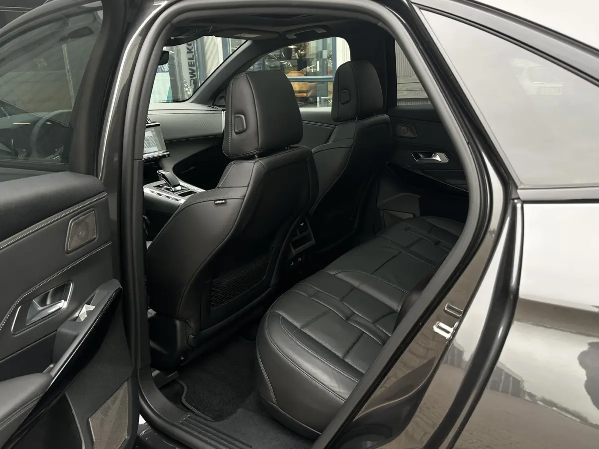 1.6 PHEV 300 4x4 Etoile 301pk | 360° Camera/Nachtzicht/Carplay/Pano/Adapt.Cruise+Stop&Go Systeem/Full Navi