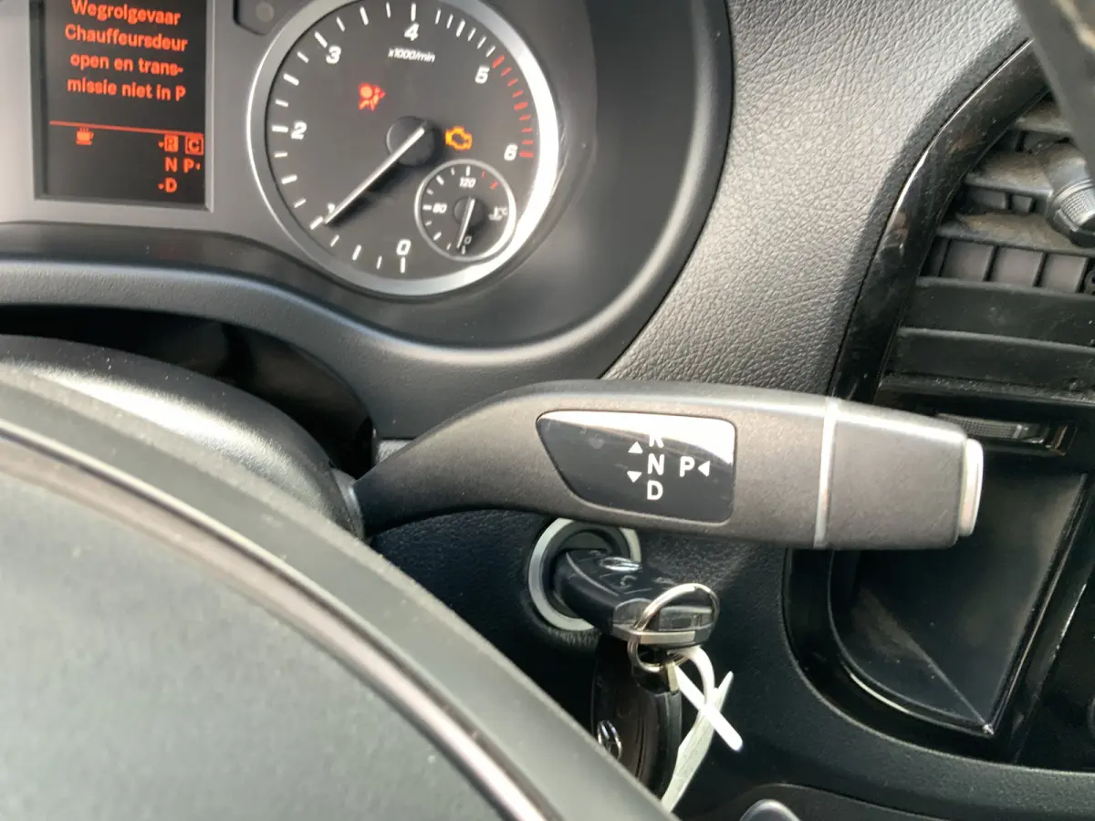 119 CDI Lang Automaat (Motor Probleem!)Airco Cruise Camera Navi Alu Velg Side Bar Euro 6 Loopt op 3 Cilinders !!!!