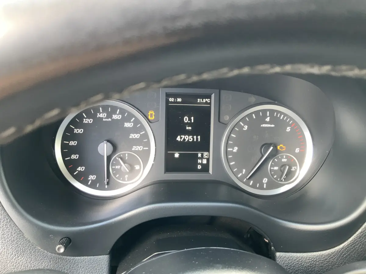 119 CDI Lang Automaat (Motor Probleem!)Airco Cruise Camera Navi Alu Velg Side Bar Euro 6 Loopt op 3 Cilinders !!!!