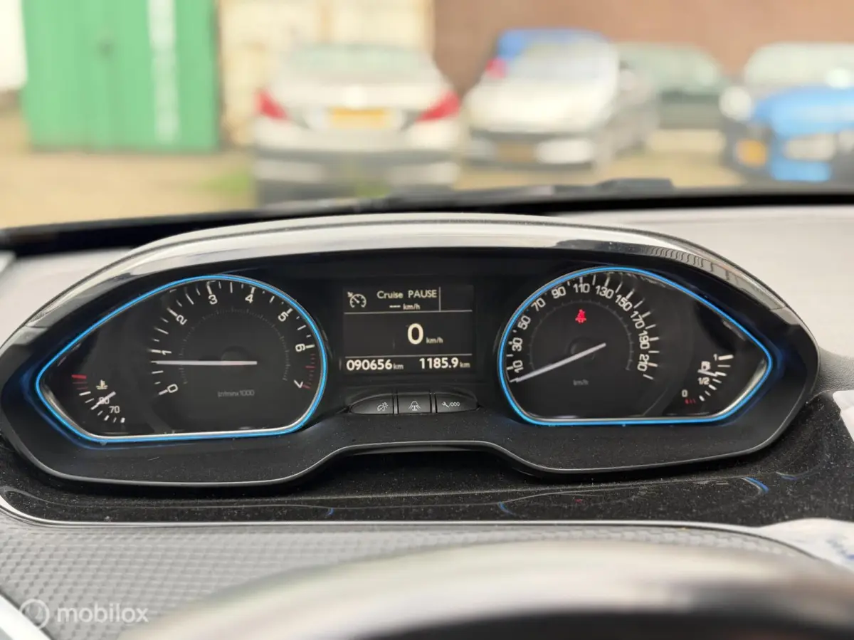1.2 PureTech Allure CRUISE CONTROLE|CLIMA|AIRCO