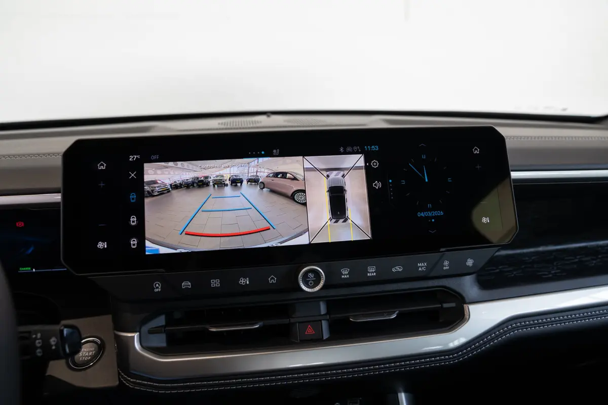 1.2 e-Hybrid First Edition | Tot 8 Jaar Garantie | Schuif-Kanteldak | Lederen bekleding | Focal Sound | Stoel & Stuurwielverwarming |