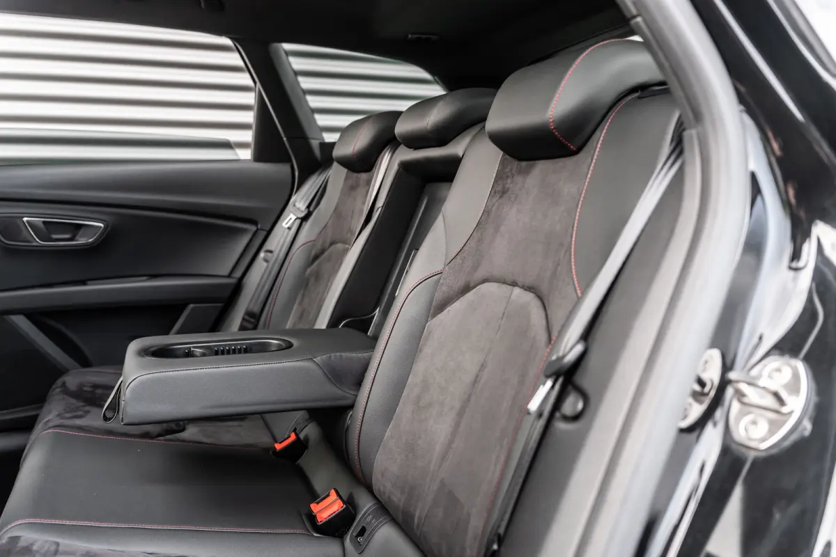 1.5 TSI FR Ultimate Edition Black VIRTUAL*ACC*PANO*KEYLESS*BEATS*LANE
