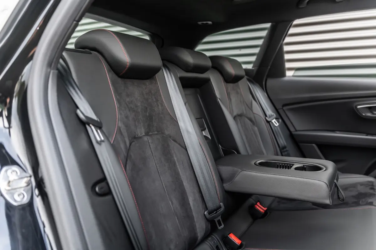 1.5 TSI FR Ultimate Edition Black VIRTUAL*ACC*PANO*KEYLESS*BEATS*LANE