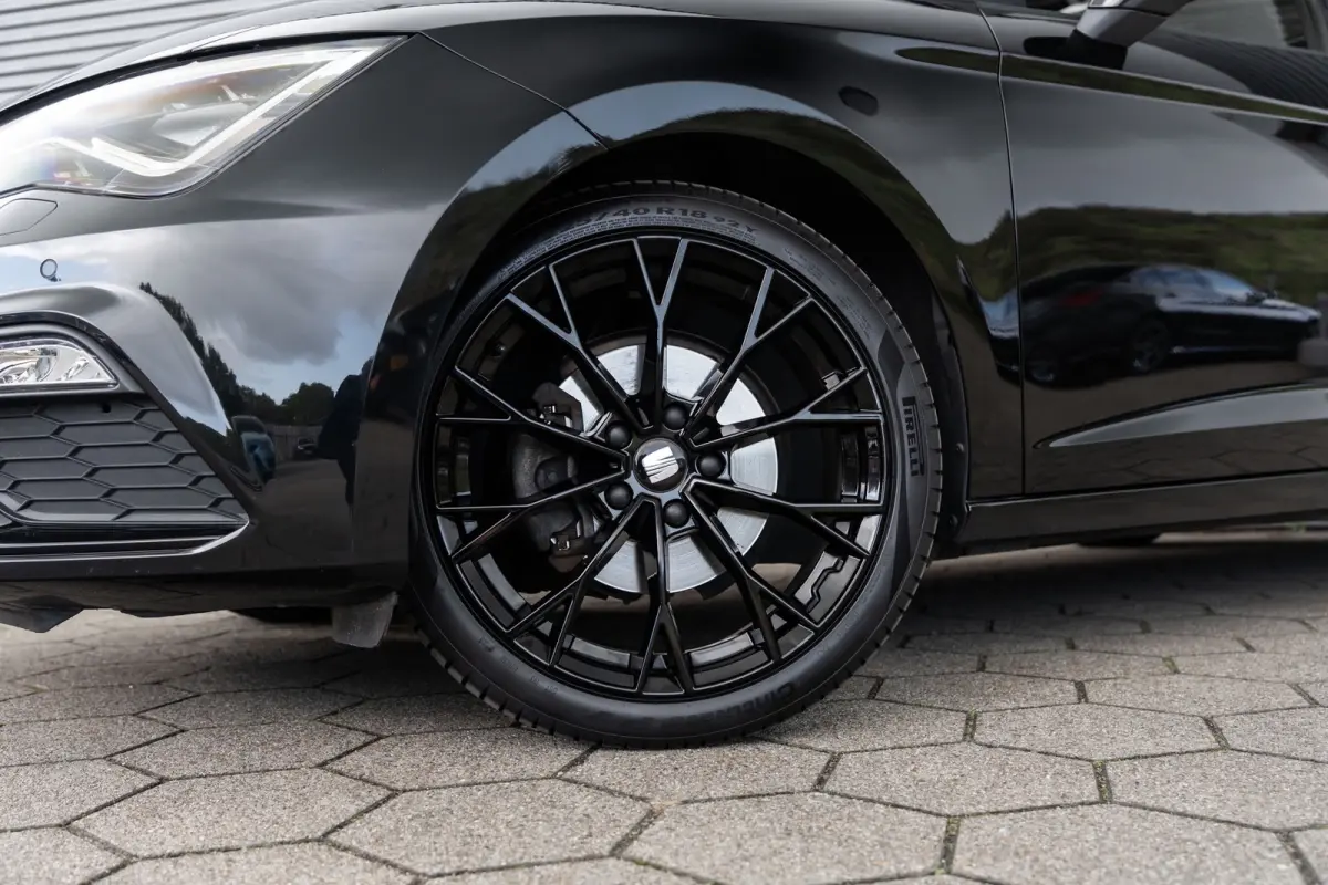 1.5 TSI FR Ultimate Edition Black VIRTUAL*ACC*PANO*KEYLESS*BEATS*LANE