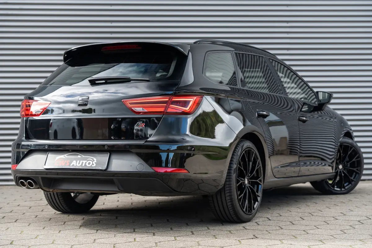 1.5 TSI FR Ultimate Edition Black VIRTUAL*ACC*PANO*KEYLESS*BEATS*LANE