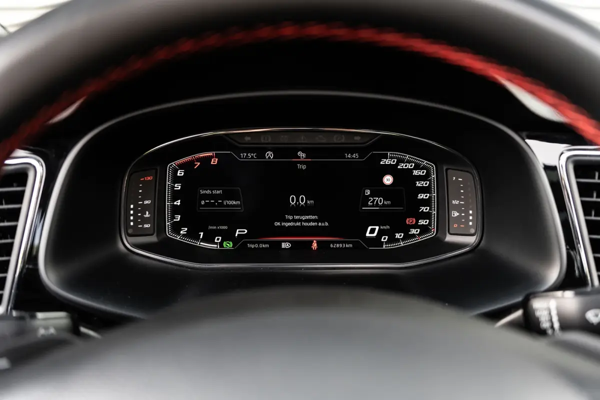 1.5 TSI FR Ultimate Edition Black VIRTUAL*ACC*PANO*KEYLESS*BEATS*LANE