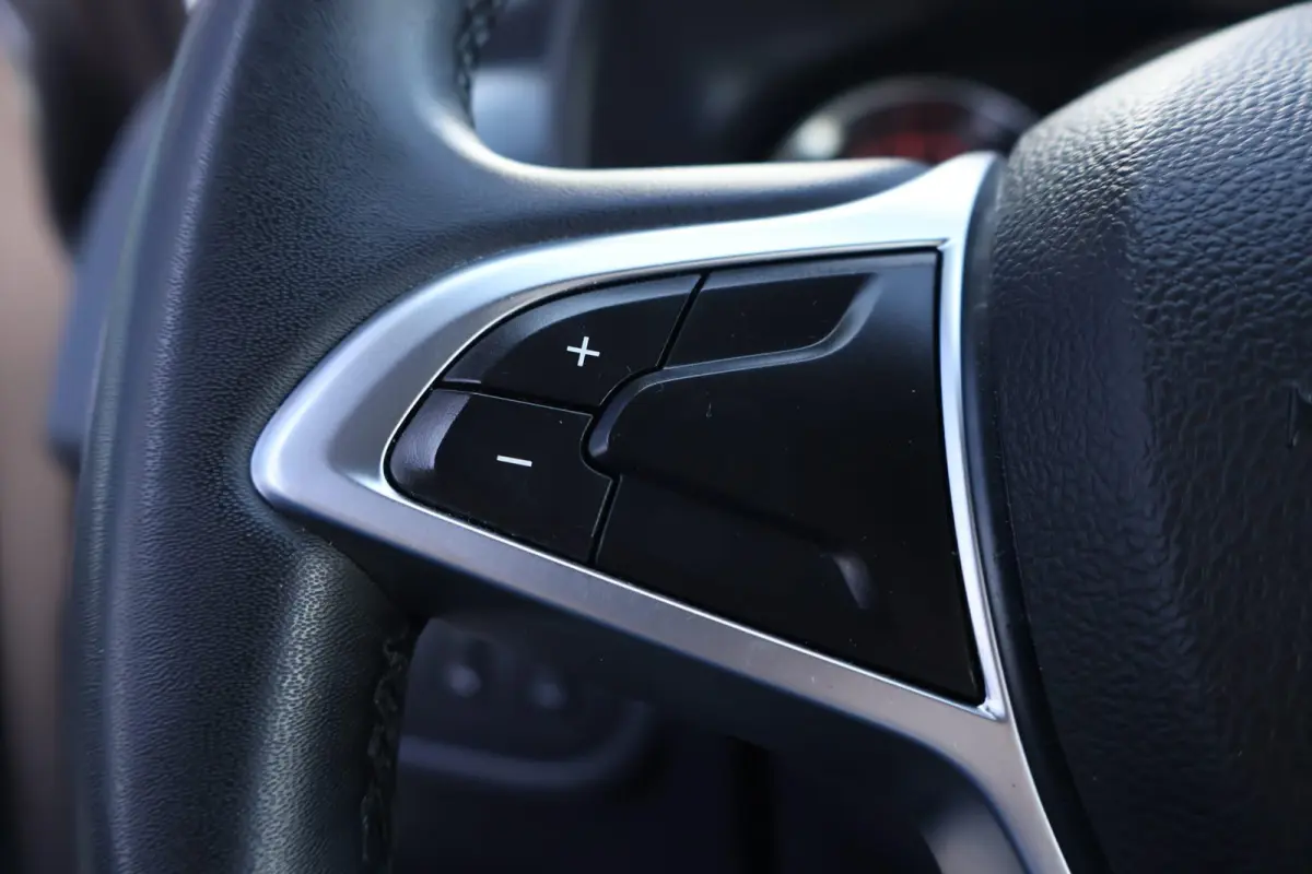 0.9 TCe SL | Cruise Control | Camera | Navigatie | Airco | Unieke KM stand |