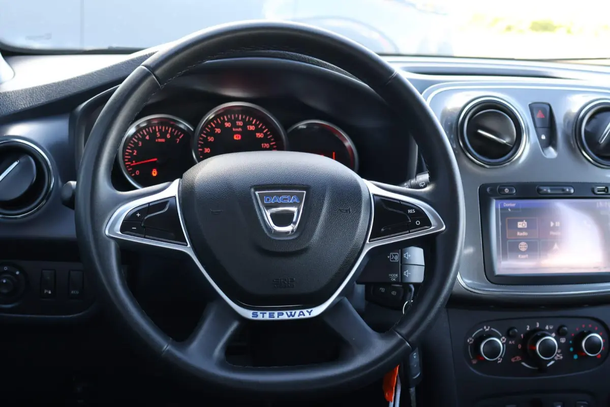 0.9 TCe SL | Cruise Control | Camera | Navigatie | Airco | Unieke KM stand |