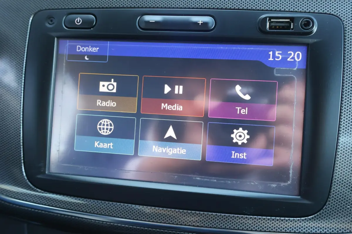 0.9 TCe SL | Cruise Control | Camera | Navigatie | Airco | Unieke KM stand |