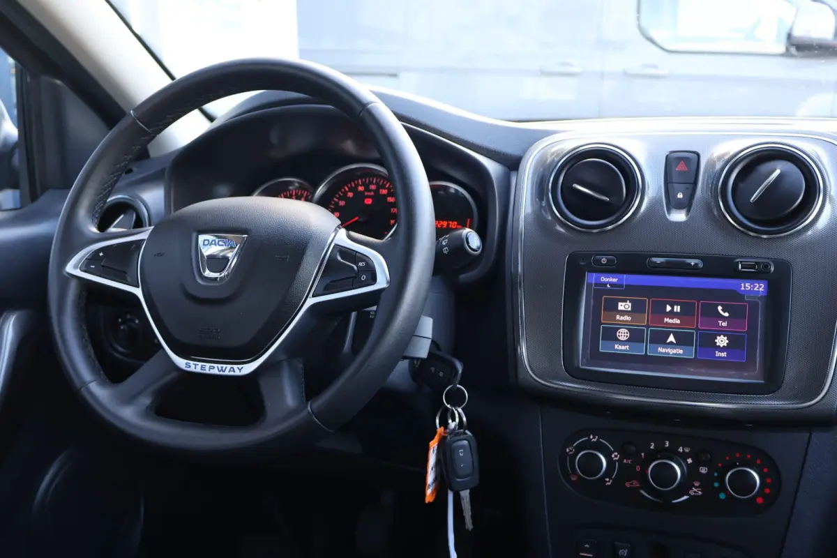 0.9 TCe SL | Cruise Control | Camera | Navigatie | Airco | Unieke KM stand |