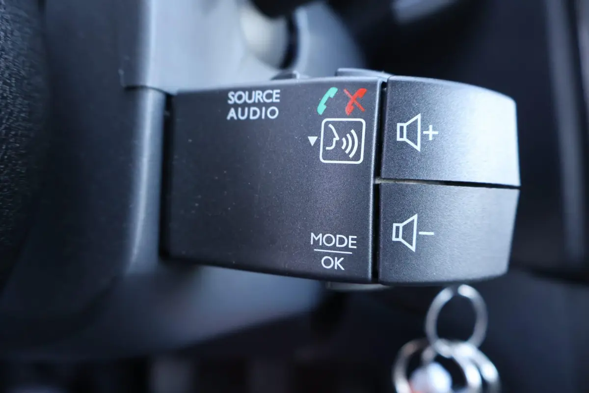 0.9 TCe SL | Cruise Control | Camera | Navigatie | Airco | Unieke KM stand |