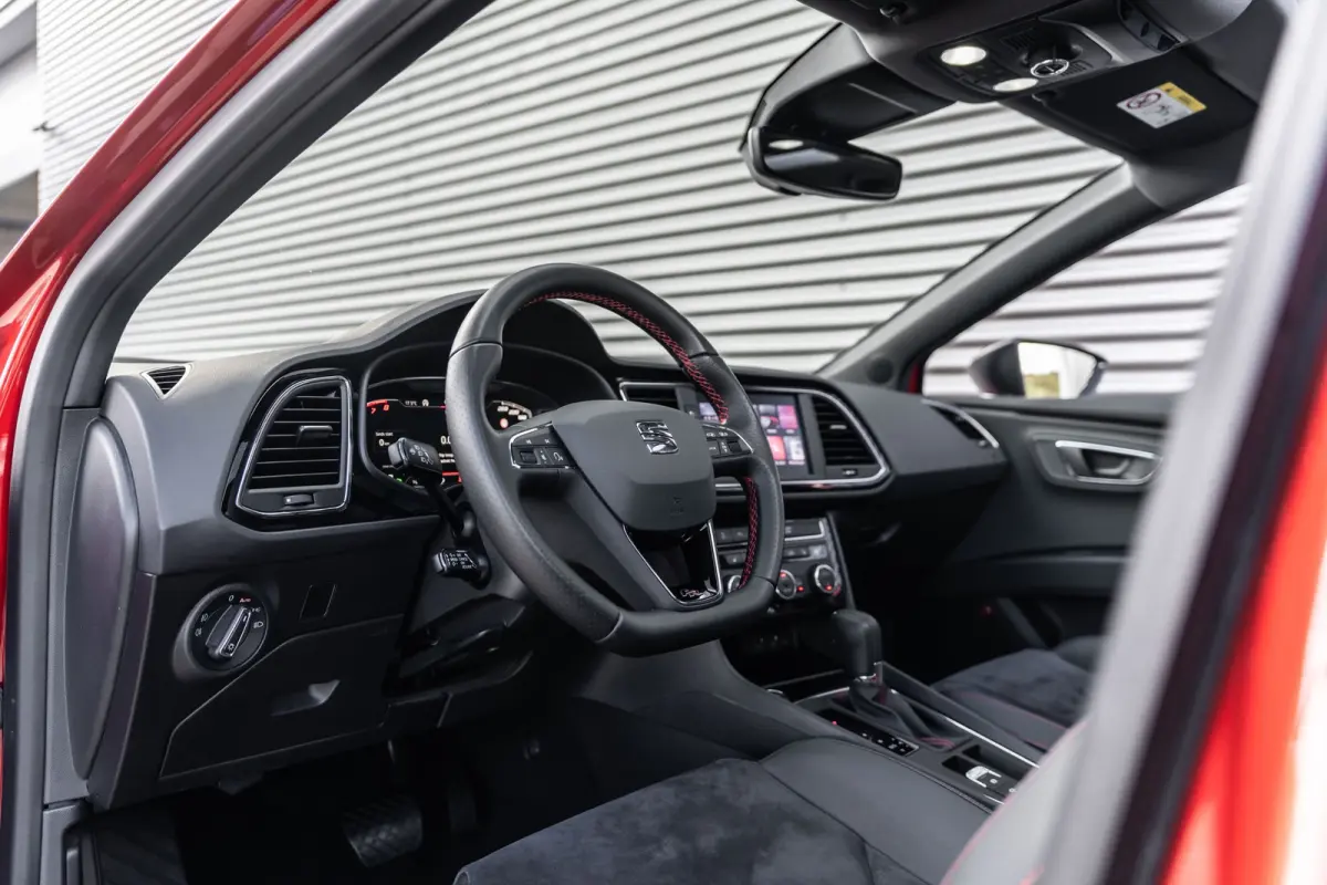 1.5 TSI FR Ultimate Edition Black VIRTUAL*ACC*PANO*KEYLESS*BEATS*LANE
