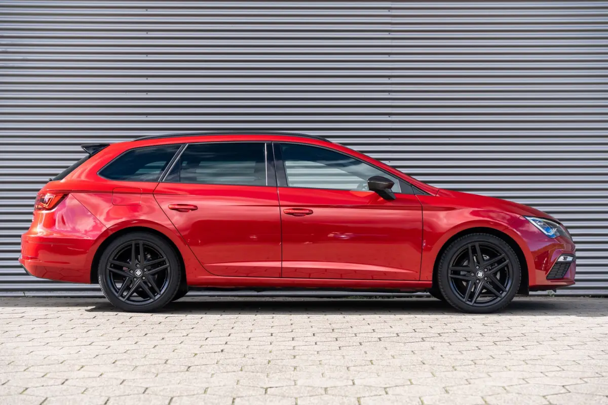 1.5 TSI FR Ultimate Edition Black VIRTUAL*ACC*PANO*KEYLESS*BEATS*LANE