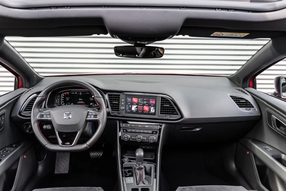 1.5 TSI FR Ultimate Edition Black VIRTUAL*ACC*PANO*KEYLESS*BEATS*LANE