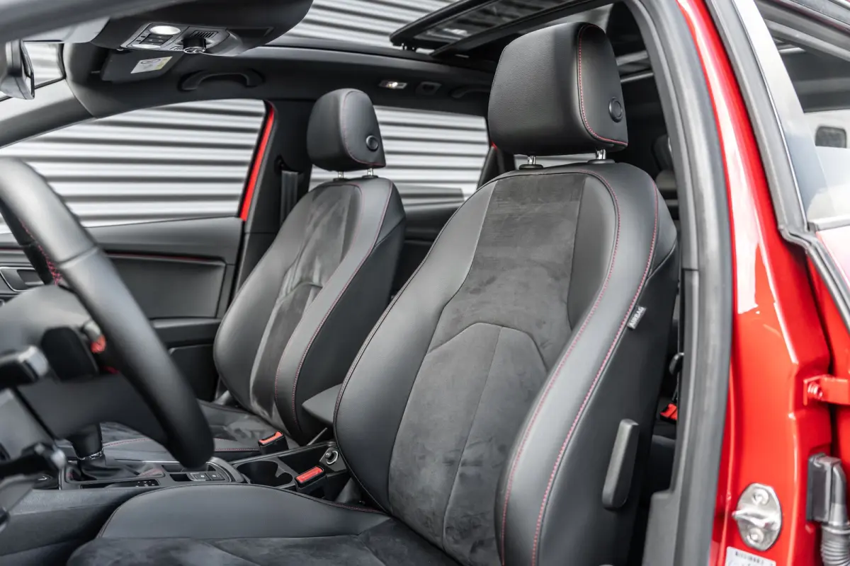 1.5 TSI FR Ultimate Edition Black VIRTUAL*ACC*PANO*KEYLESS*BEATS*LANE