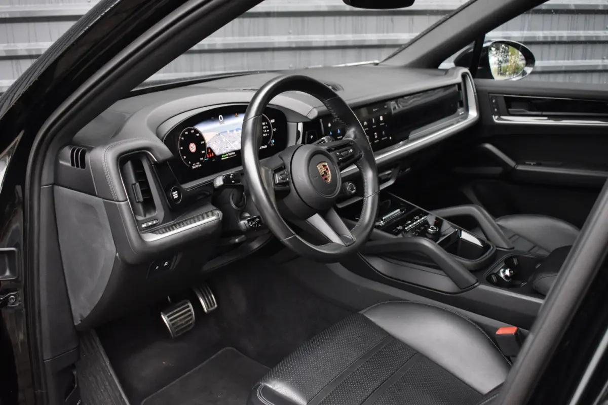 3.0 E-Hybrid | Panorama | ACC | 22'' Wielen | Trekhaak | Matrix | Bose | Stuur + stoel + achterbankverwarming