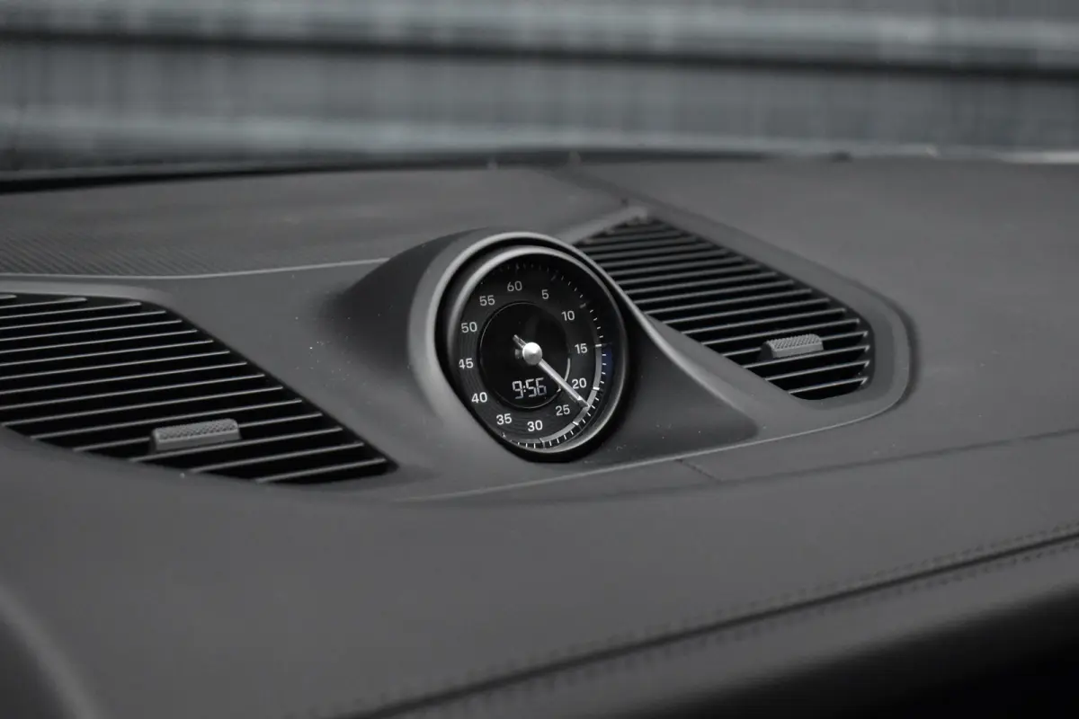 3.0 E-Hybrid | Panorama | ACC | 22'' Wielen | Trekhaak | Matrix | Bose | Stuur + stoel + achterbankverwarming