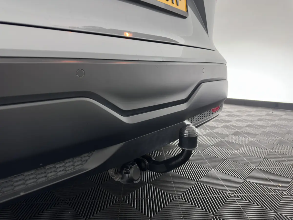 1.3 MHEV Business Access (INCL-BTW) *FULL-LED | ADAPTIVE-CRUISE | CAMERA | KEYLESS | COMFORT-SEATS | DAB+ | ECC | PDC | CARPLAY | LANE-ASSIST | 17''ALU*