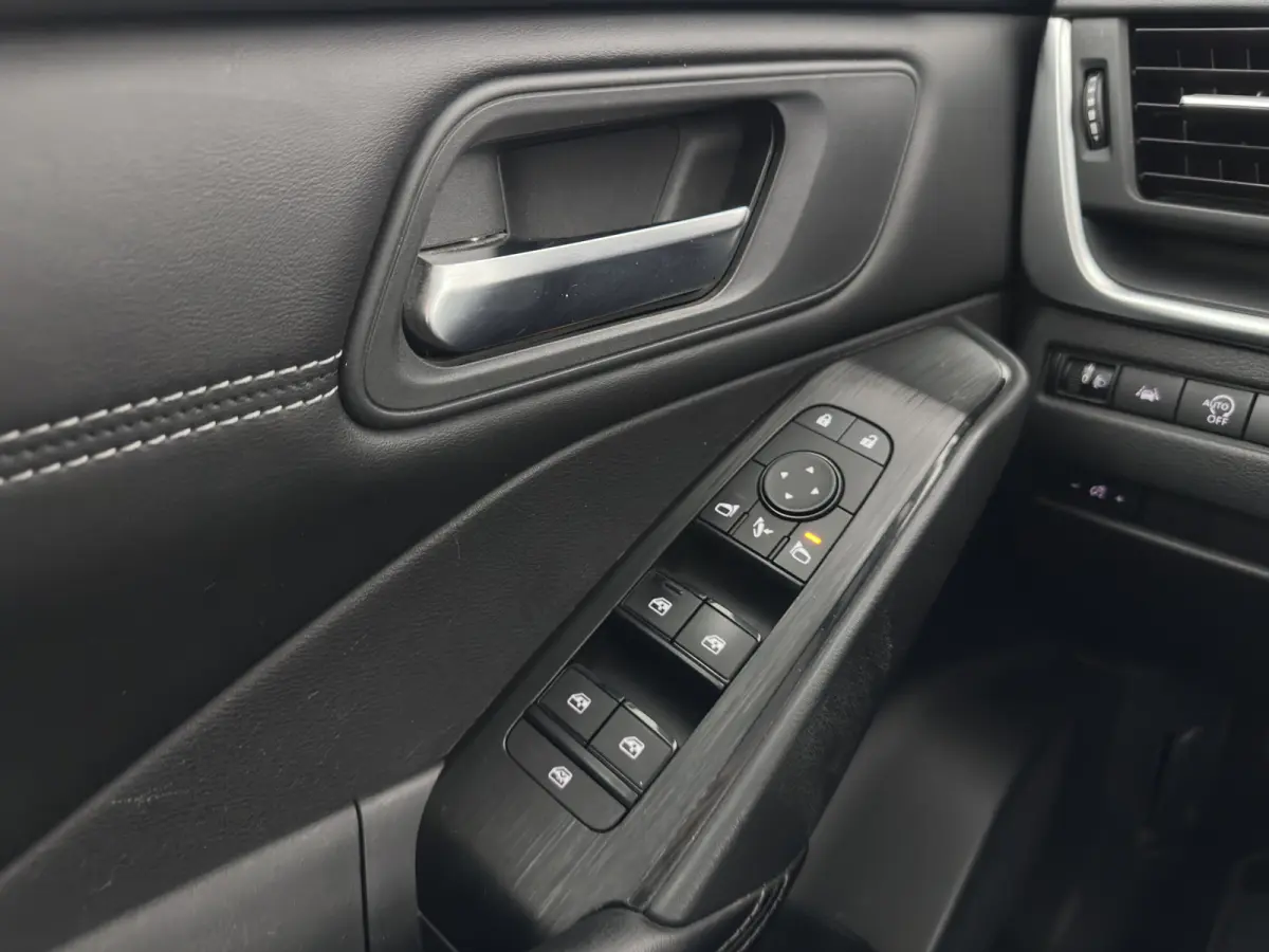 1.3 MHEV Business Access (INCL-BTW) *FULL-LED | ADAPTIVE-CRUISE | CAMERA | KEYLESS | COMFORT-SEATS | DAB+ | ECC | PDC | CARPLAY | LANE-ASSIST | 17''ALU*