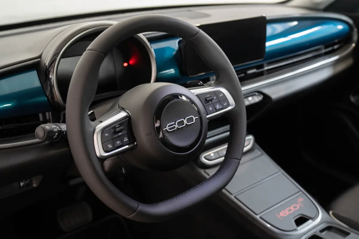 1.2 Hybrid 145PK Icon | Tot 8 Jaar Garantie | Camera | Navigatie | Stoelverwarming | Climate Controle | Apple Carplay & Android Auto |