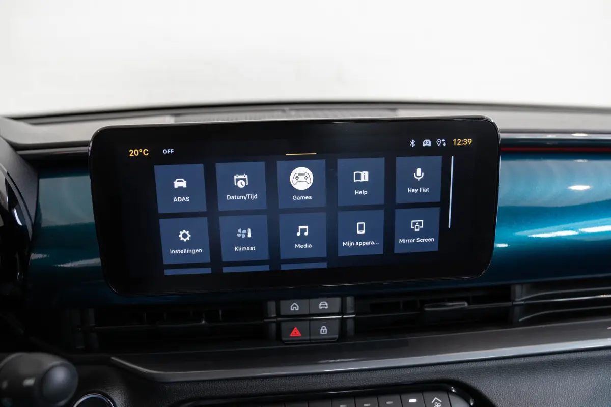 1.2 Hybrid 145PK Icon | Tot 8 Jaar Garantie | Camera | Navigatie | Stoelverwarming | Climate Controle | Apple Carplay & Android Auto |