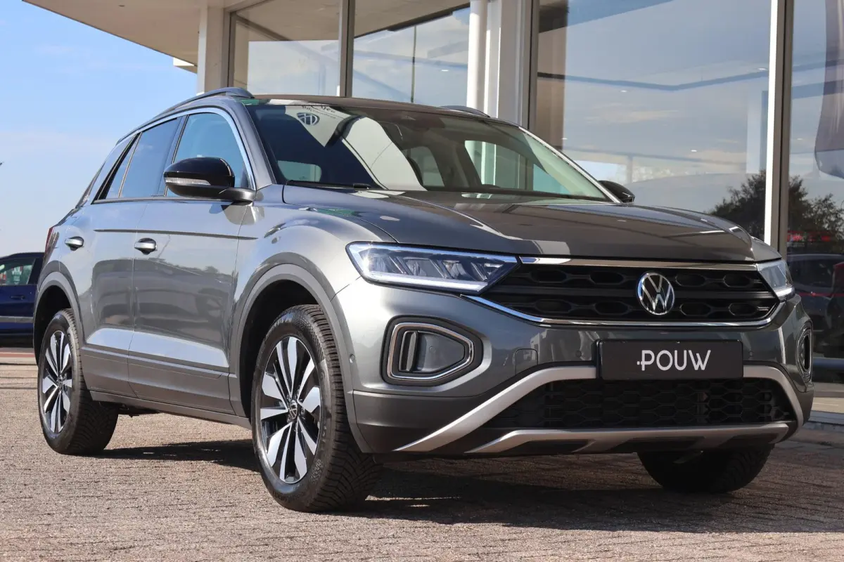 1.0 TSI 115pk Life Edition | Navigatie | PDC | Side Assist | Stoelverwarming