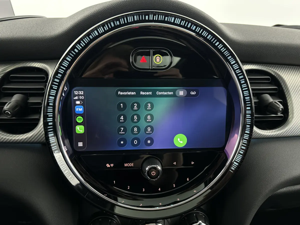 s 2.0 John Cooper Works Pano-dak/JCW-Remm/Camera/Head-up Display