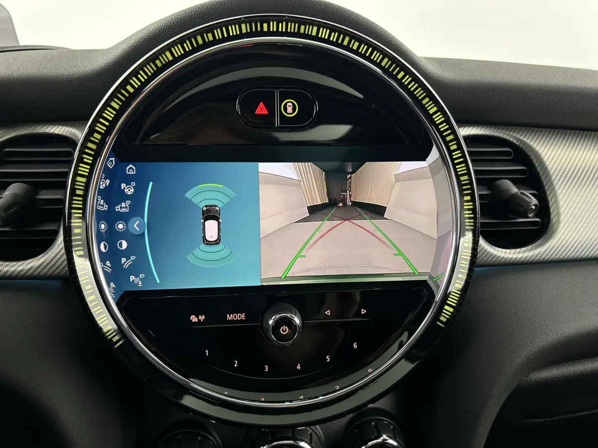 s 2.0 John Cooper Works Pano-dak/JCW-Remm/Camera/Head-up Display