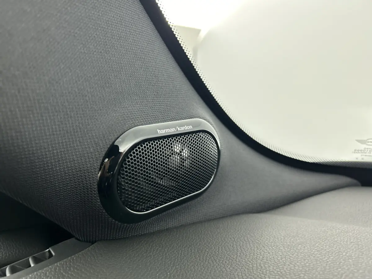 s 2.0 John Cooper Works Pano-dak/JCW-Remm/Camera/Head-up Display