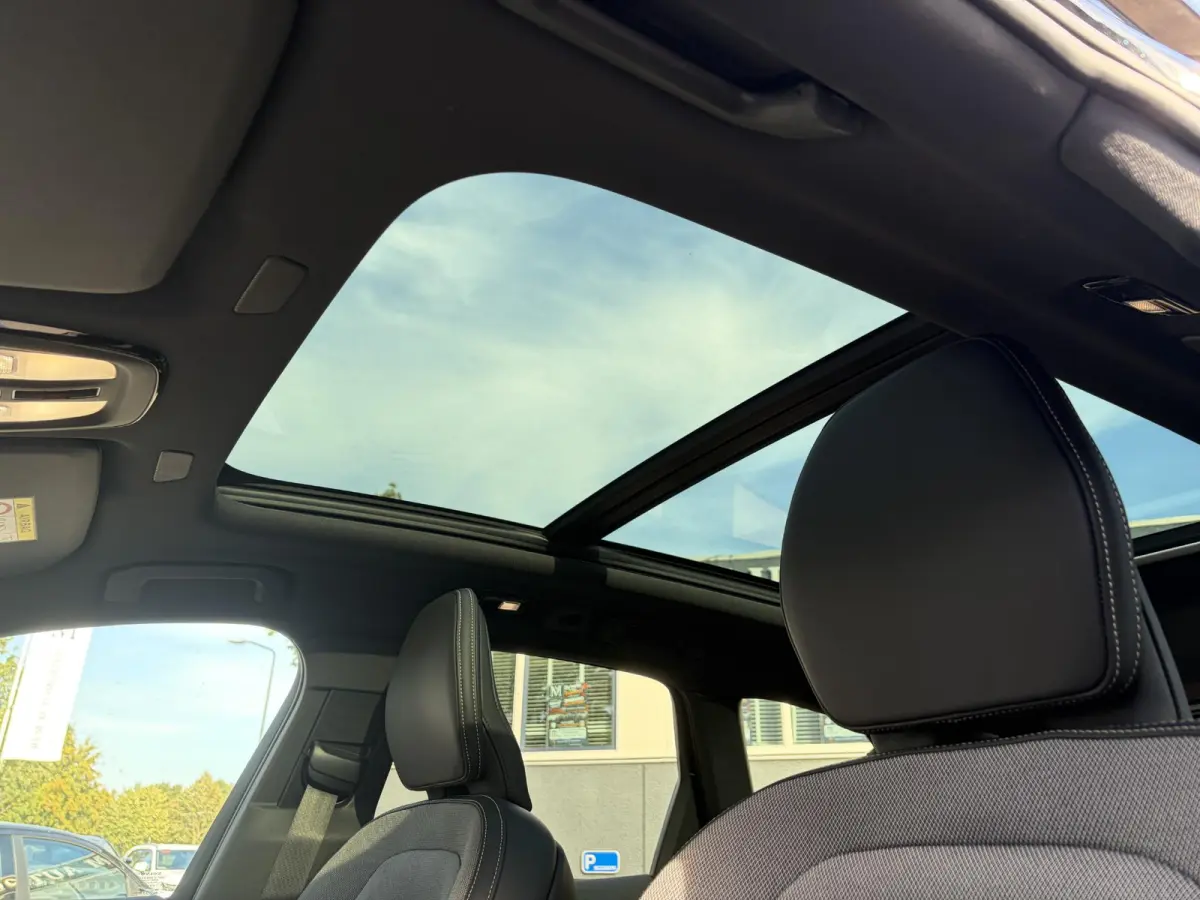 2.0 T8 Plug-in hybrid AWD Plus Black Edition FULL OPTIONS| ELEK. TREKHAAK| LUCHTVERING!| PANO| BOWERS EN WILKINS| MEMORY STOELEN| 360 CAMERA| STOEL + STUURVERWARMING| ACHTERBANK VERWARMD|