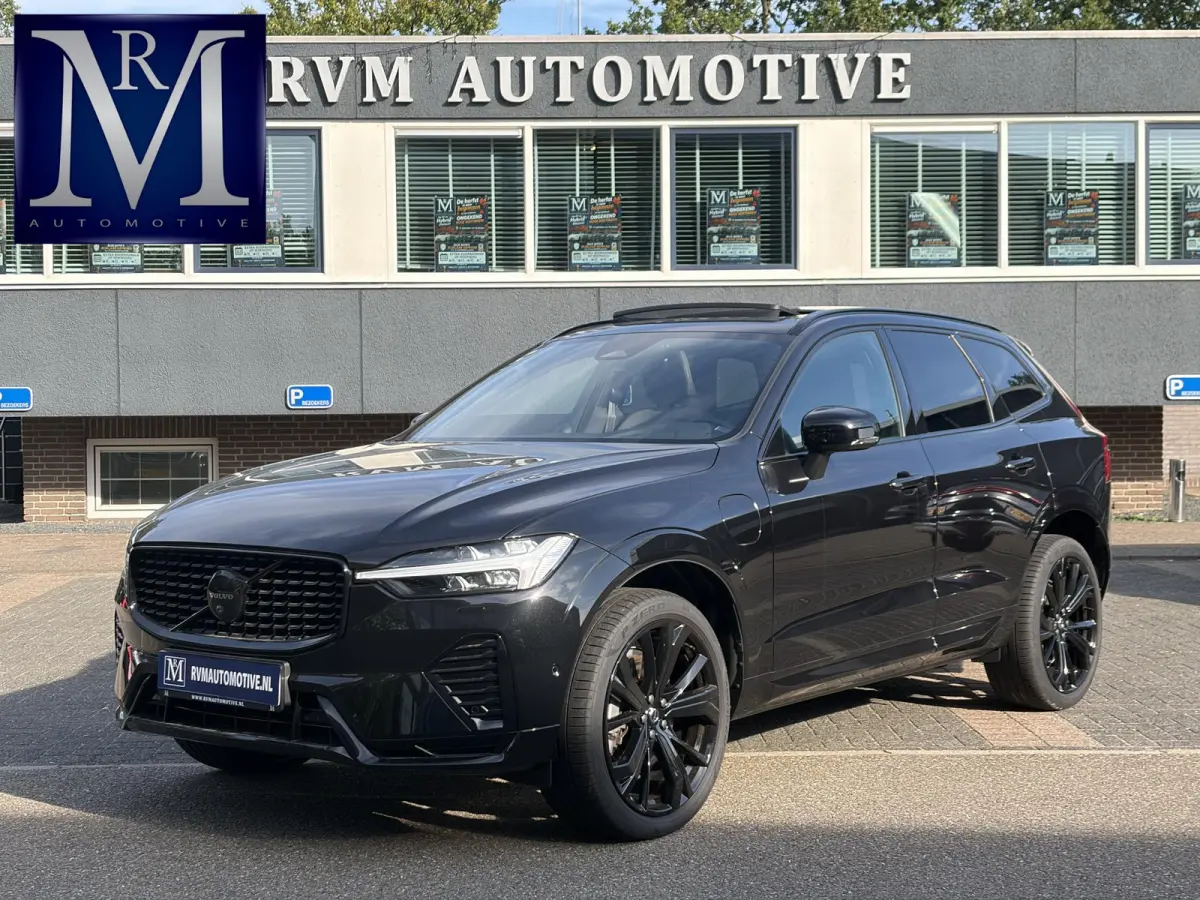 2.0 T8 Plug-in hybrid AWD Plus Black Edition FULL OPTIONS| ELEK. TREKHAAK| LUCHTVERING!| PANO| BOWERS EN WILKINS| MEMORY STOELEN| 360 CAMERA| STOEL + STUURVERWARMING| ACHTERBANK VERWARMD|