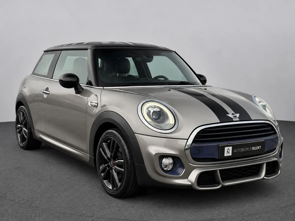1.5 Cooper | John Cooper Works | Kings Cross | Sfeerverlichting | Dealer onderhouden | Navi | Bluetooth | Clima