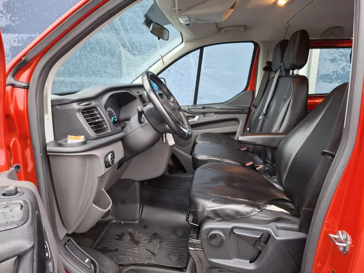 300 2.0 TDCI L2H1 Trend DC DUBBEL CABINE / AIRCO / CRUISE CONTROLE / TREKHAAK
