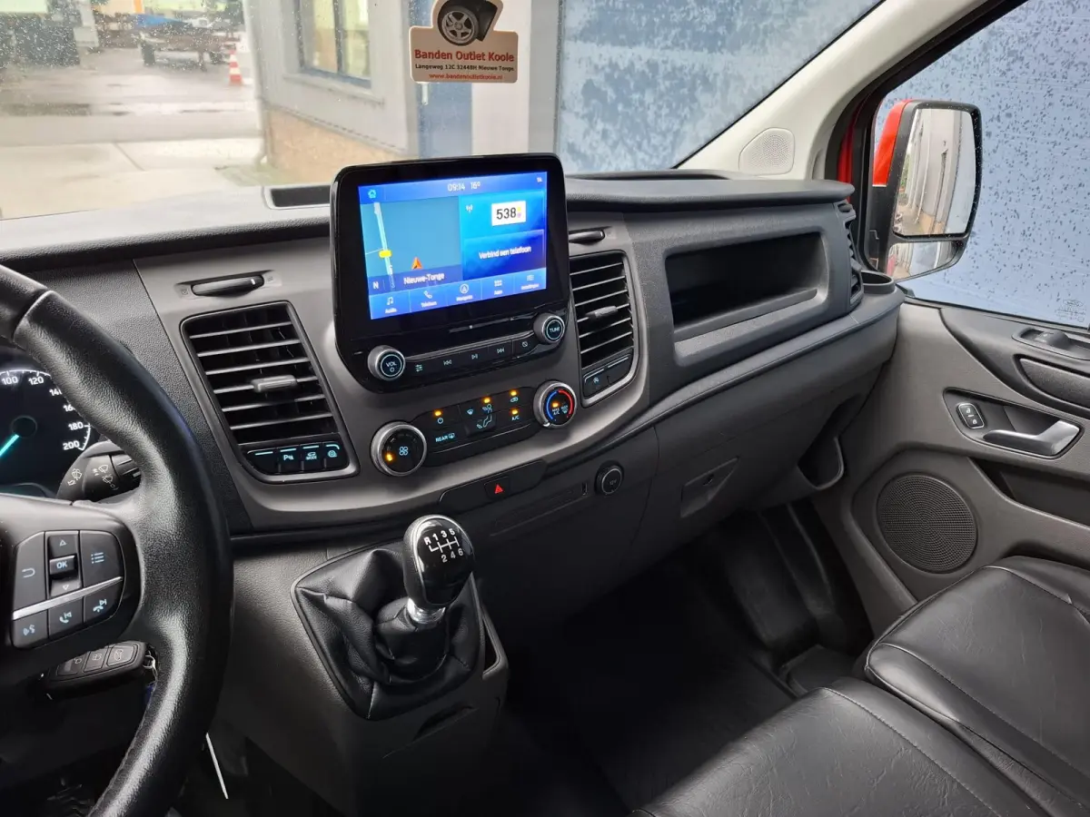 300 2.0 TDCI L2H1 Trend DC DUBBEL CABINE / AIRCO / CRUISE CONTROLE / TREKHAAK