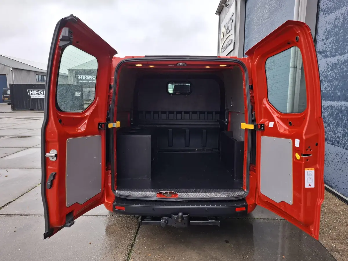 300 2.0 TDCI L2H1 Trend DC DUBBEL CABINE / AIRCO / CRUISE CONTROLE / TREKHAAK