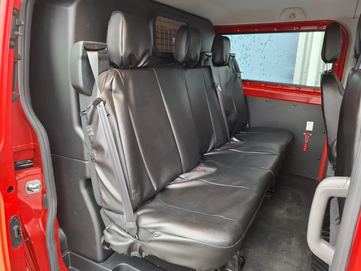 300 2.0 TDCI L2H1 Trend DC DUBBEL CABINE / AIRCO / CRUISE CONTROLE / TREKHAAK