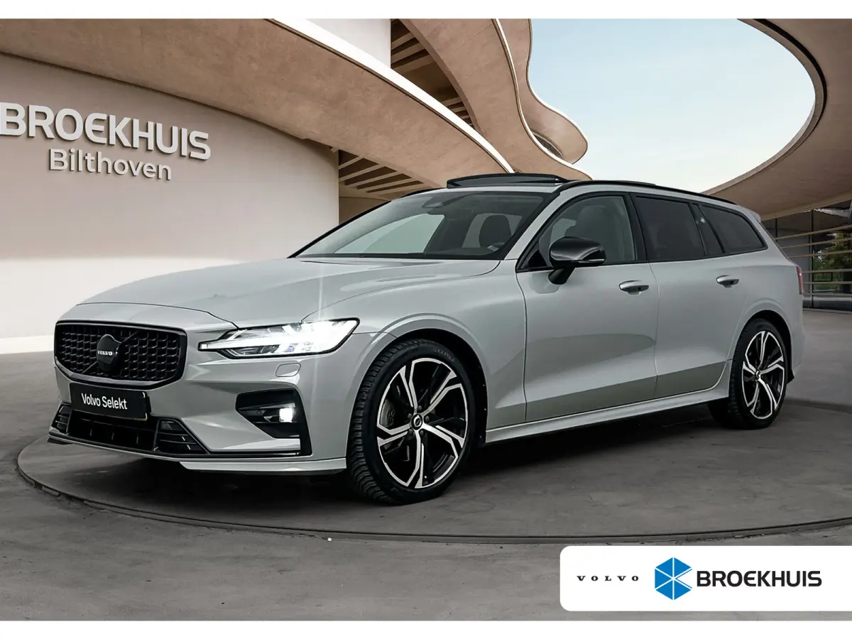 B4 Ultimate Dark | 1e Eigenaar | HUD | PDC V+A en Camera | Stoelventilatie - verwarming | Panoramadak | Keyless | Apple Carplay - Android Auto | Harman - Kardon |