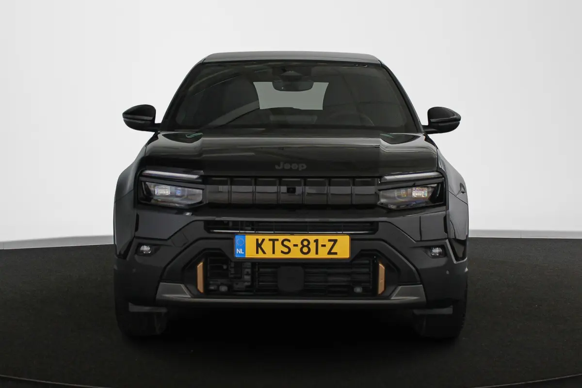85th Anniversary 54 kWh Panoramadak Stoelverwarming Keyless Camera
