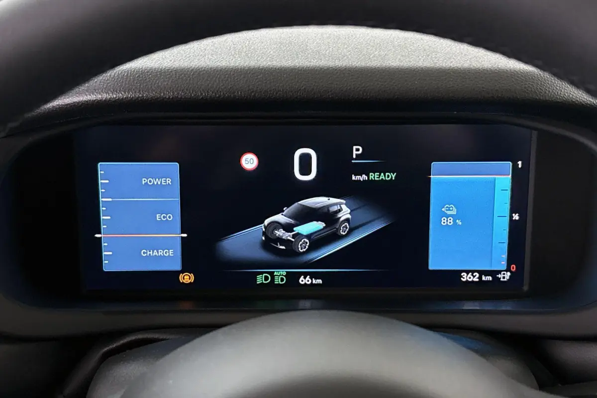 85th Anniversary 54 kWh Panoramadak Stoelverwarming Keyless Camera