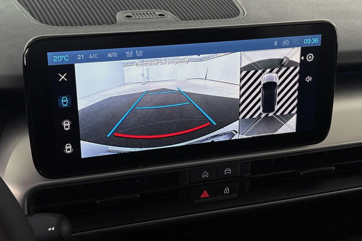 85th Anniversary 54 kWh Panoramadak Stoelverwarming Keyless Camera