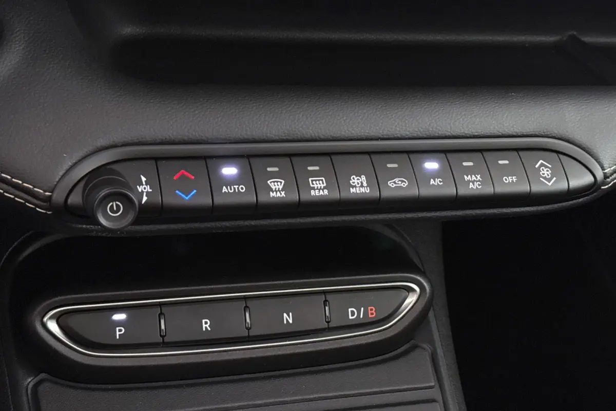 85th Anniversary 54 kWh Panoramadak Stoelverwarming Keyless Camera